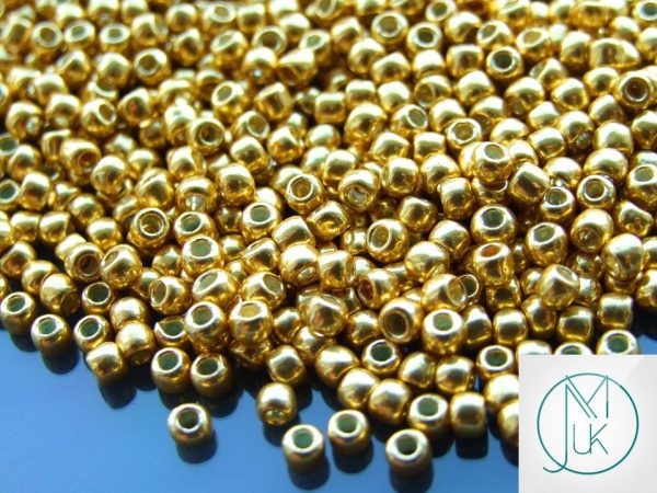 10g 557 Galvanized Starlight Toho Seed Beads 8/0 3mm Michael's UK Jewellery