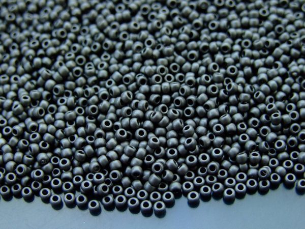 TOHO Seed Beads 602F Higher Metallic Frosted Gray 11/0 beads mouse