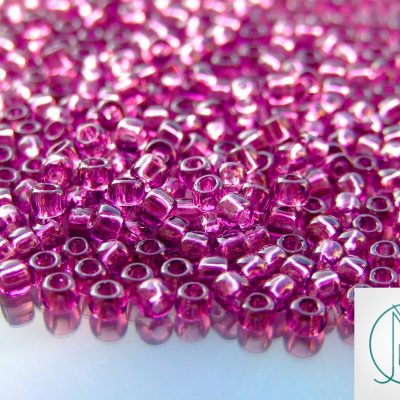 TOHO Seed Beads 6B Transparent Medium Amethyst 6/0 beads mouse