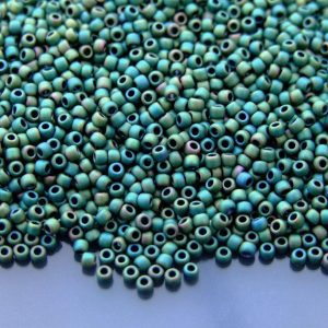 TOHO Seed Beads 710 Matte Color Aquarius 11/0 beads mouse