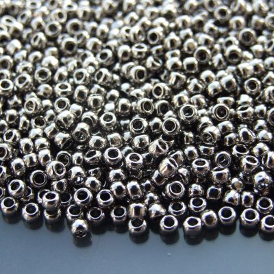 TOHO Seed Beads 711 Nickel 8/0 beads mouse