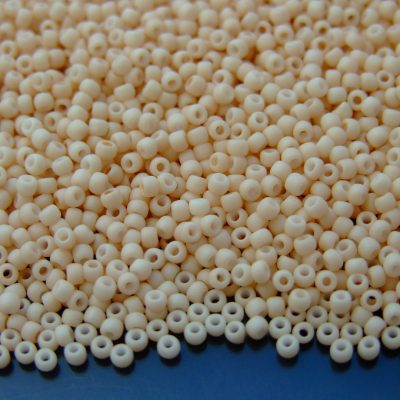 Toho Seed Beads 763 Opaque Pastel Frosted Apricot 11/0 beads mouse