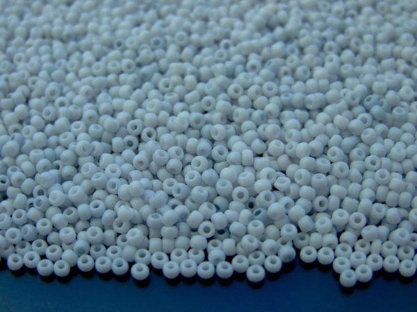 Toho Seed Beads 767 Opaque Pastel Frosted Light Gray 11/0 beads mouse