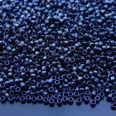 TOHO TAKUMI Beads 81 Metallic Hematite beads mouse