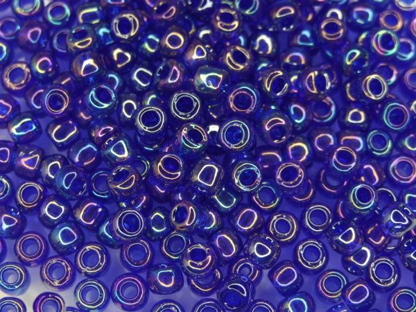 TOHO Seed Beads 87 Transparent Cobalt Rainbow 3/0 beads mouse