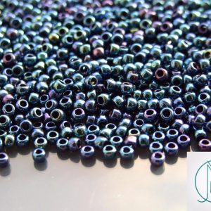 TOHO Seed Beads 88 Metallic Cosmos 8/0 beads mouse