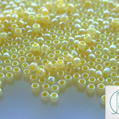 TOHO Seed Beads 902 Ceylon Lemon Chiffon 8/0 beads mouse