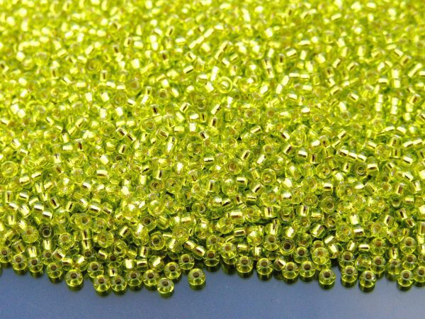 10g 914 Chartreuse Miyuki Seed Beads 11/0 2mm Michael's UK Jewellery