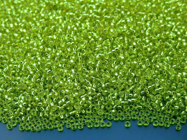 10g 914 Chartreuse Miyuki Seed Beads 15/0 1.5mm Michael's UK Jewellery