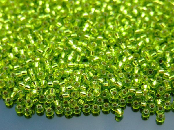 10g 914 Chartreuse Miyuki Seed Beads 8/0 3mm Michael's UK Jewellery
