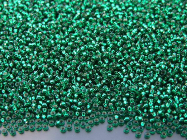 10g 91422 Silver Lined Emerald Miyuki Seed Beads 15/0 1.5mm Michael's UK Jewellery