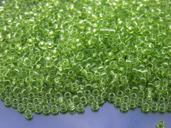 10g 9143 Transparent Chartreuse Miyuki Seed Beads 8/0 3mm Michael's UK Jewellery
