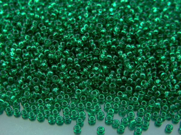 10g 9147 Transparent Emerald Miyuki Seed Beads 11/0 2mm Michael's UK Jewellery