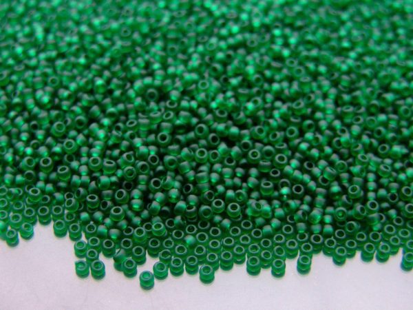10g 939F Transparent Green Emerald Frosted Toho Seed Beads 15/0 1.5mm Michael's UK Jewellery