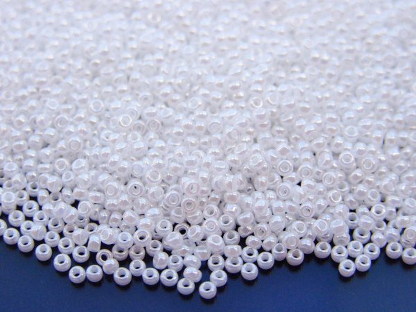10g 9528 White Ceylon Miyuki Seed Beads 11/0 2mm Michael's UK Jewellery