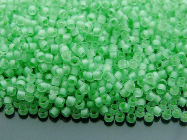 10g 975 Inside Color Crystal/Neon Sea Foam Toho Seed Beads 8/0 3mm Michael's UK Jewellery