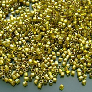 10g 991 Gold Lined Peridot Toho Cube Seed Beads 1.5mm Michael's UK Jewellery