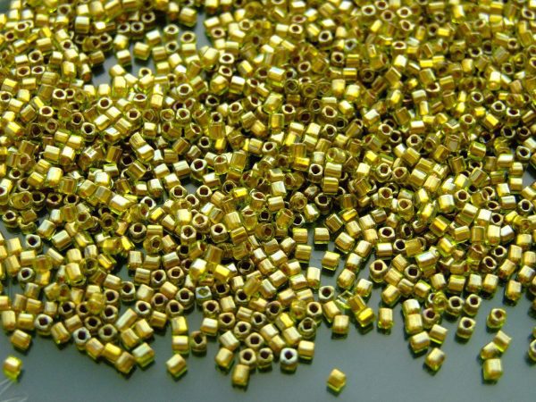 10g 991 Gold Lined Peridot Toho Cube Seed Beads 1.5mm Michael's UK Jewellery