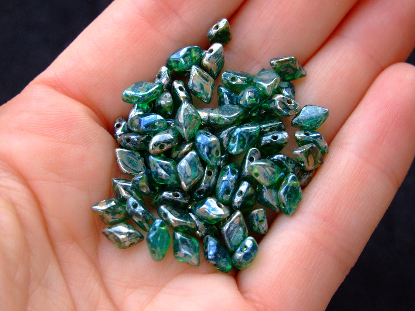 10g GemDuo Beads Transparent Emerald Rembrandt Michael's UK Jewellery