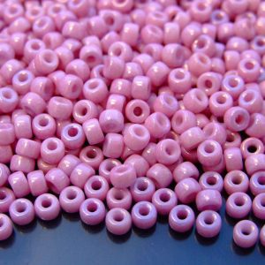 10g Luster Metallic Pink MATUBO Seed Beads 6/0 4mm Michael's UK Jewellery
