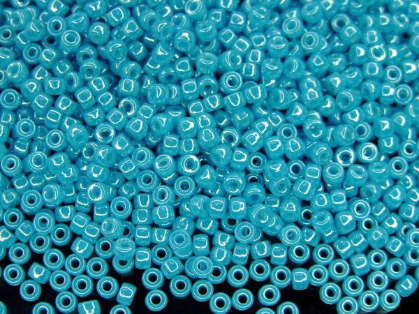 10g Luster Turquoise Blue MATUBO Seed Beads 8/0 3mm Michael's UK Jewellery
