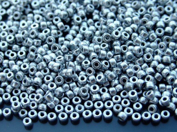 10g Matte Metallic Silver MATUBO Seed Beads 8/0 3mm Michael's UK Jewellery