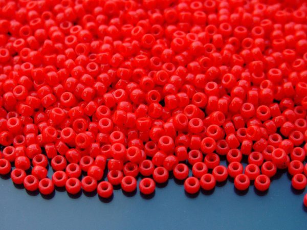10g Opaque Red MATUBO Seed Beads 8/0 3mm Michael's UK Jewellery