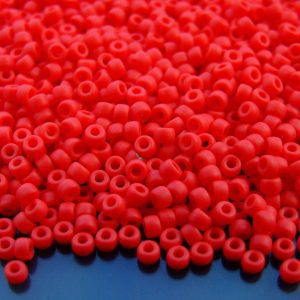 10g Opaque Red Matte  MATUBO Seed Beads 8/0 3mm Michael's UK Jewellery