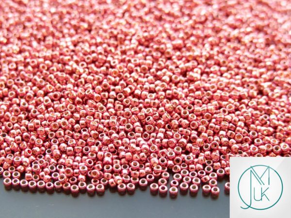 10g PF553 PermaFinish Galvanized Pink Lilac Toho Seed Beads 15/0 1.5mm Michael's UK Jewellery