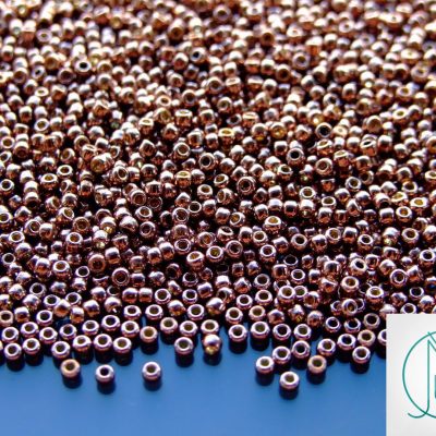 TOHO Seed Beads PF556 PermaFinish Galvanized Mauve 11/0 beads mouse