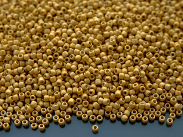 TOHO Seed Beads PF557F PermaFinish Matte Galvanized Starlight 11/0 beads mouse