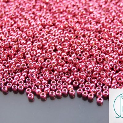 TOHO Seed Beads PF563 PermaFinish Galvanized Orchid 11/0 beads mouse