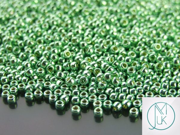 TOHO Seed Beads PF570 PermaFinish Galvanized Mint Green 8/0 beads mouse