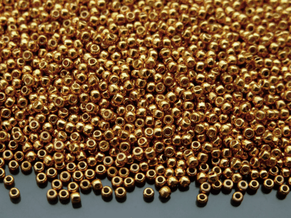 10g PF591 Permafinish Galvanized Old Gold Toho Seed Beads 11/0 2.2mm Michael's UK Jewellery