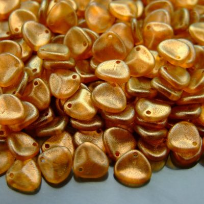 10g Rose Petal Beads Sandalwood Halo 8x7mm 29253CR beads mouse