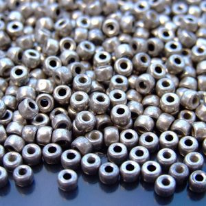10g Silver Luster Jet MATUBO Seed Beads 8/0 3mm Michael's UK Jewellery