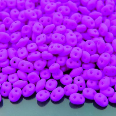20g MATUBO™ Beads SuperDuo Neon Dark Purple 25125AL beads mouse