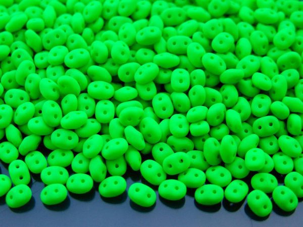 20g MATUBO™ Beads SuperDuo Neon Green 25124AL beads mouse