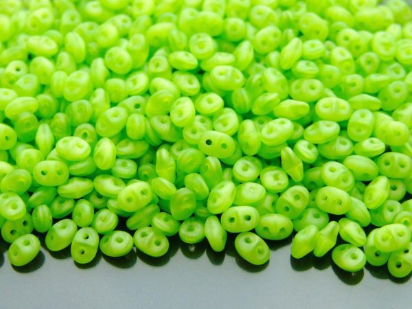 20g MATUBO™ Beads SuperDuo Opal Matte Peridot Green M51010 beads mouse
