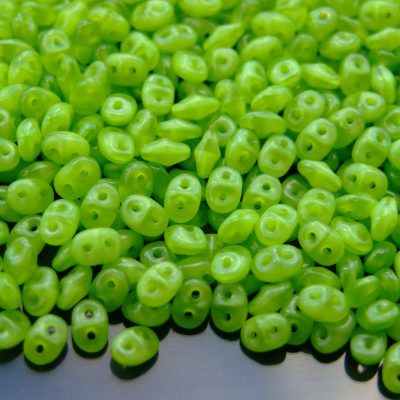 20g MATUBO™ Beads SuperDuo Opal Peridot Green 51010 beads mouse