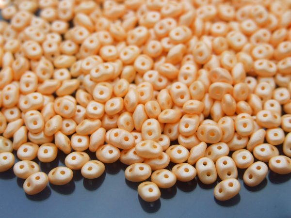 20g MATUBO™ Beads SuperDuo Powdery Pastel Orange 29334AL beads mouse