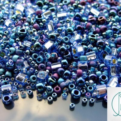 10g Toho Yumi (Periwinkle) Random Mix Michael's UK Jewellery