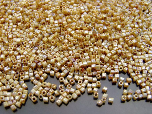 10g Y181 HYBRID Opaque Luster Picasso Toho Cube Seed Beads 1.5mm Michael's UK Jewellery