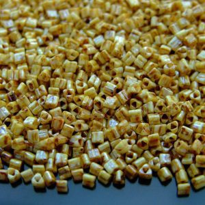 10g Y181 HYBRID Opaque Luster Picasso Toho Triangle Seed Beads 11/0 2mm Michael's UK Jewellery