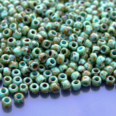 10g Y307 HYBRID Turquoise Picasso Toho Seed Beads 6/0 4mm Michael's UK Jewellery