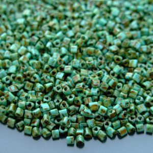 10g Y307 HYBRID Turquoise Picasso Toho Triangle Seed Beads 11/0 2mm Michael's UK Jewellery