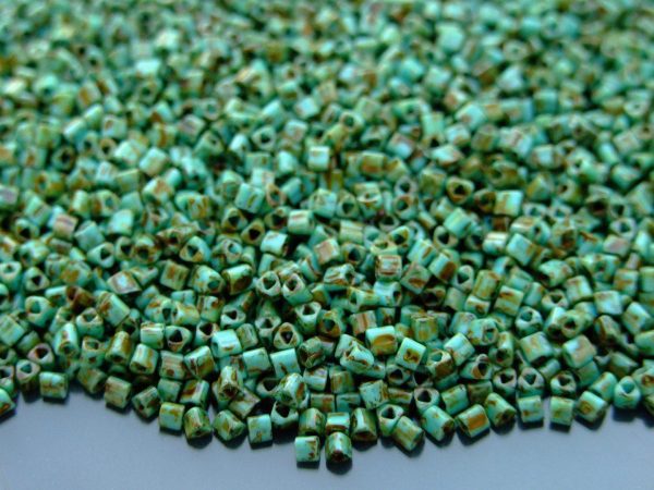 10g Y307 HYBRID Turquoise Picasso Toho Triangle Seed Beads 11/0 2mm Michael's UK Jewellery
