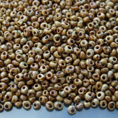 10g Y311 HYBRID Opaque Lavender Picasso Toho 3mm Magatama Seed Beads Michael's UK Jewellery
