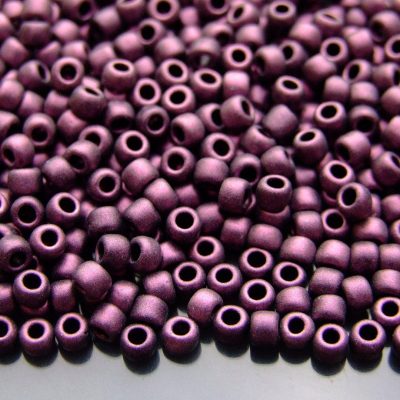 10g Y617 HYBRID Metallic Suede Pink Toho Seed Beads Size 6/0 4mm Michael's UK Jewellery