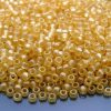TOHO Seed Beads Y618 HYBRID Sueded Gold Topaz 8/0 beads mouse